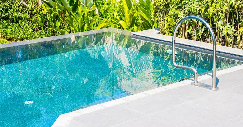 Concrete pool in orlando